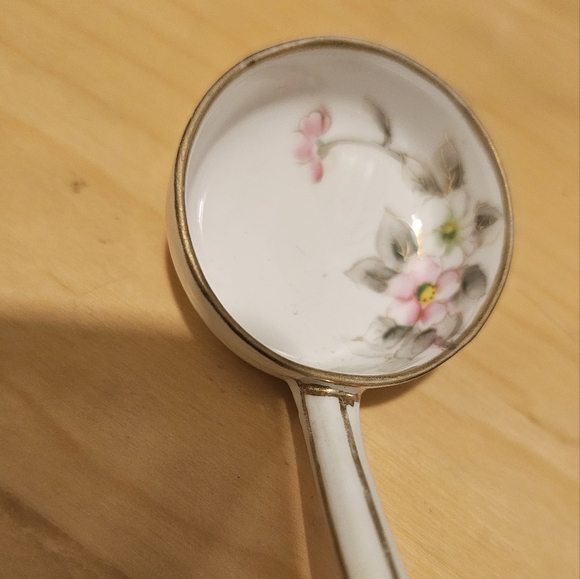 Hand Painted Nippon ladle spoon - Picture 4 of 6